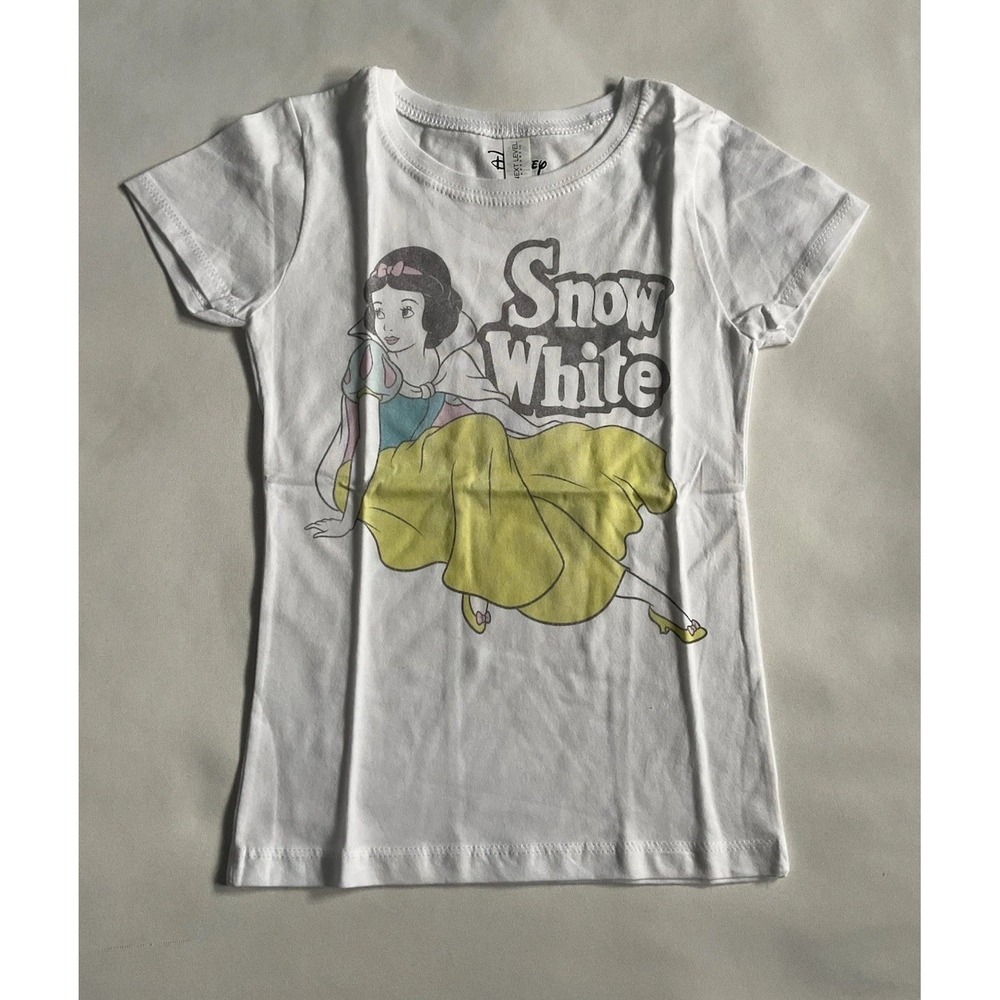 Disney Snow ‎ Toddler Girls Withe Simple Portrait  Tee Size S 5-6